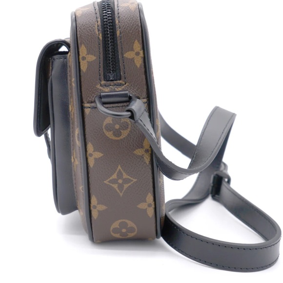 Louis Vuitton Christopher wearable wallet - Picture 5 of 9